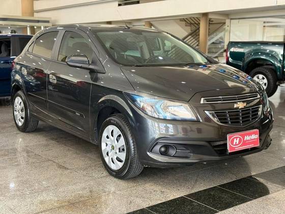 CHEVROLET ONIX 1.4 MPFI LT 8V FLEX 4P MANUAL